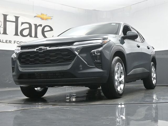 New 2026 Chevrolet Trax LS SUV