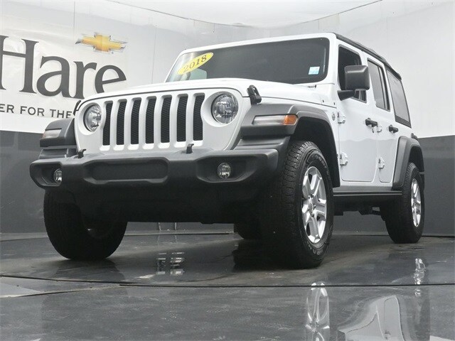 2018 Jeep Wrangler Unlimited Sport S photo 4