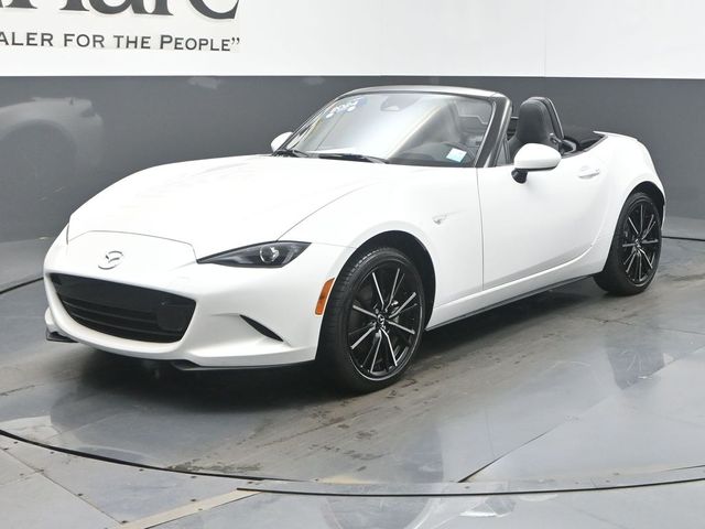 2024 Mazda MX-5 Miata Grand Touring - Photo 33