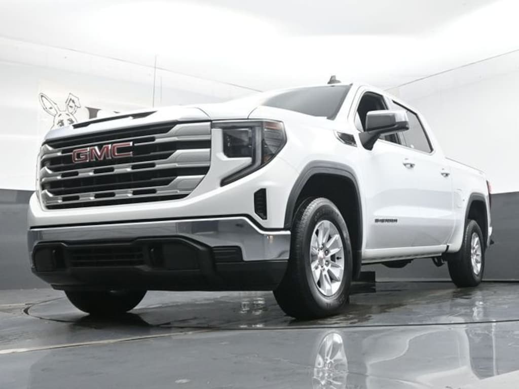 Used 2022 GMC Sierra 1500 SLE Truck Crew Cab