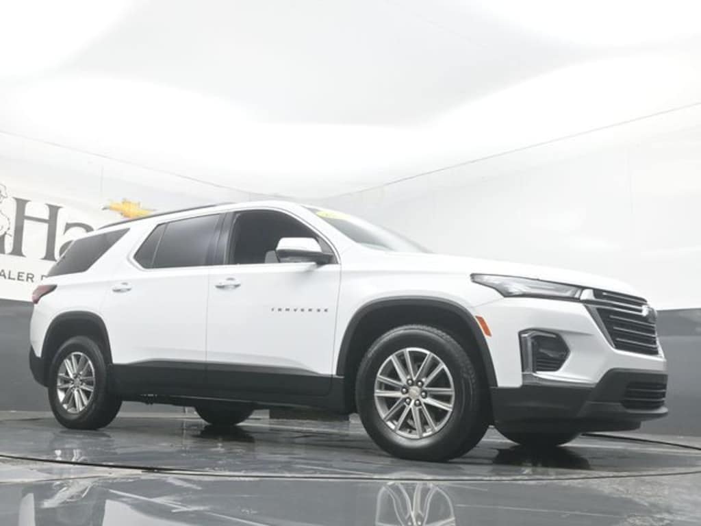 Used 2023 Chevrolet Traverse LT Cloth w/1LT SUV