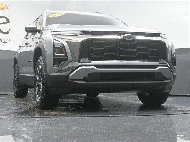 2025 Chevrolet Equinox ACTIV photo 3