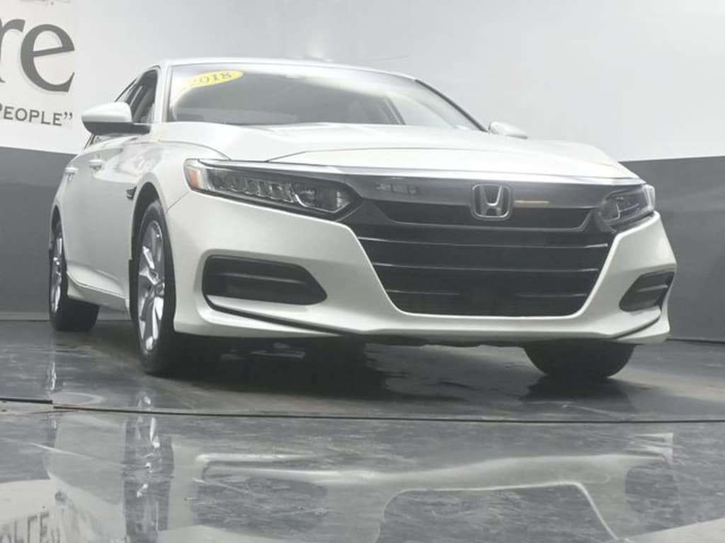 Used 2018 Honda Accord LX Sedan