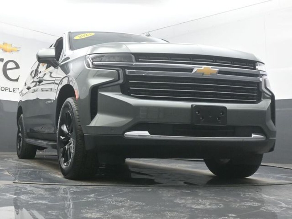 Used 2023 Chevrolet Suburban LT SUV