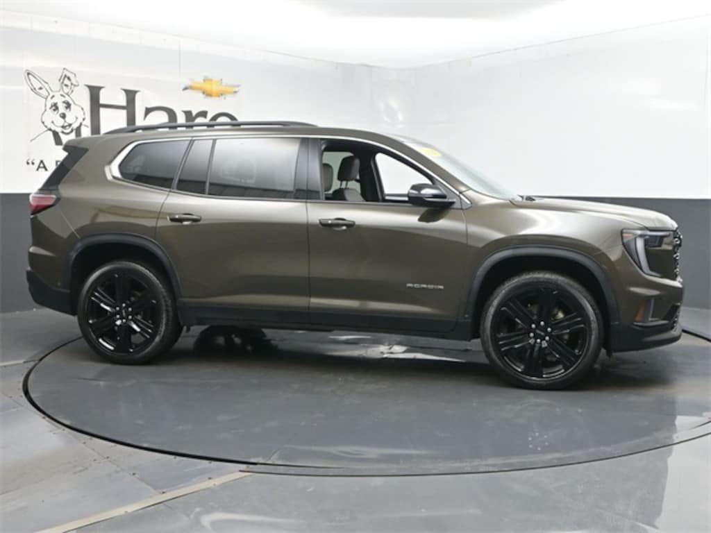 Used 2024 GMC Acadia Elevation SUV