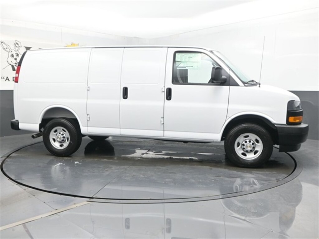 New 2025 Chevrolet Express Cargo 2500 Work Van Van Cargo Van