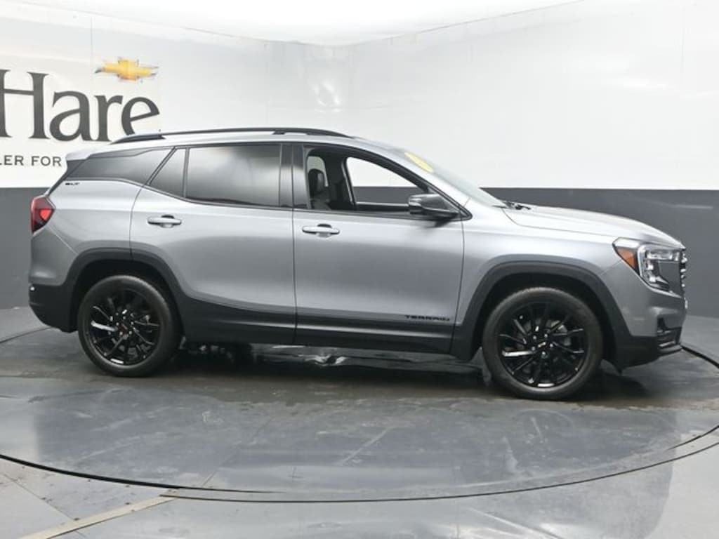 Used 2023 GMC Terrain SLT SUV