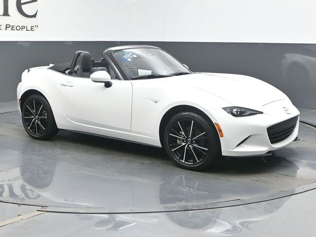 2024 Mazda MX-5 Miata Grand Touring - Photo 6