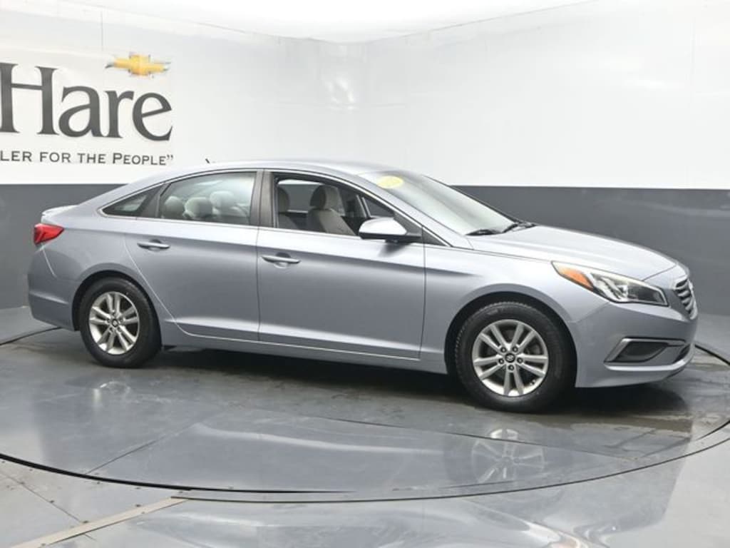 Used 2017 Hyundai Sonata SE Sedan