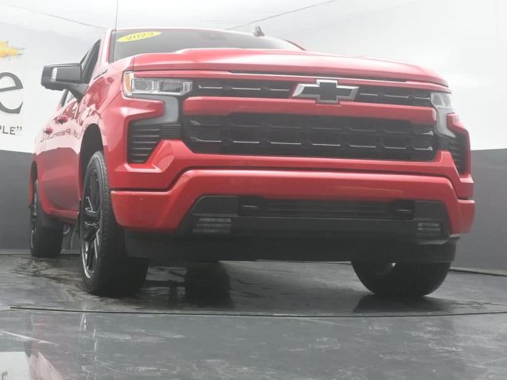 Used 2023 Chevrolet Silverado 1500 RST Truck Crew Cab