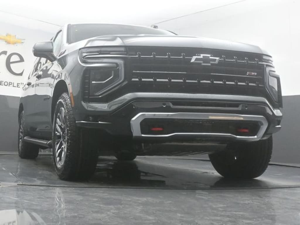 New 2026 Chevrolet Suburban Z71 SUV
