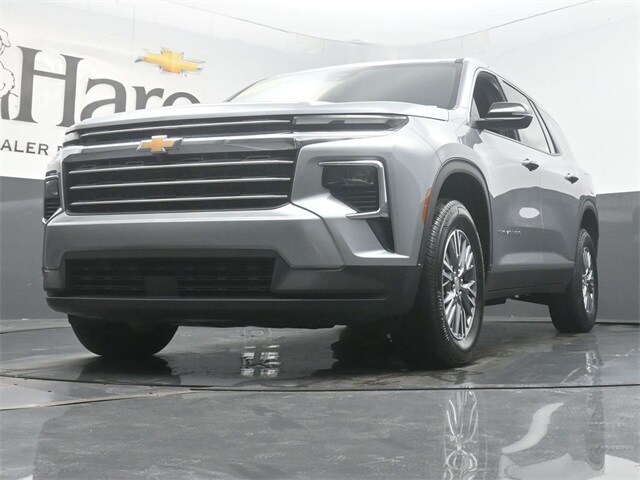 2025 Chevrolet Traverse photo 4
