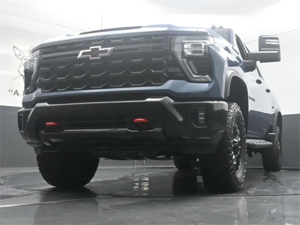 Used 2024 Chevrolet Silverado 2500 HD ZR2 Truck Crew Cab