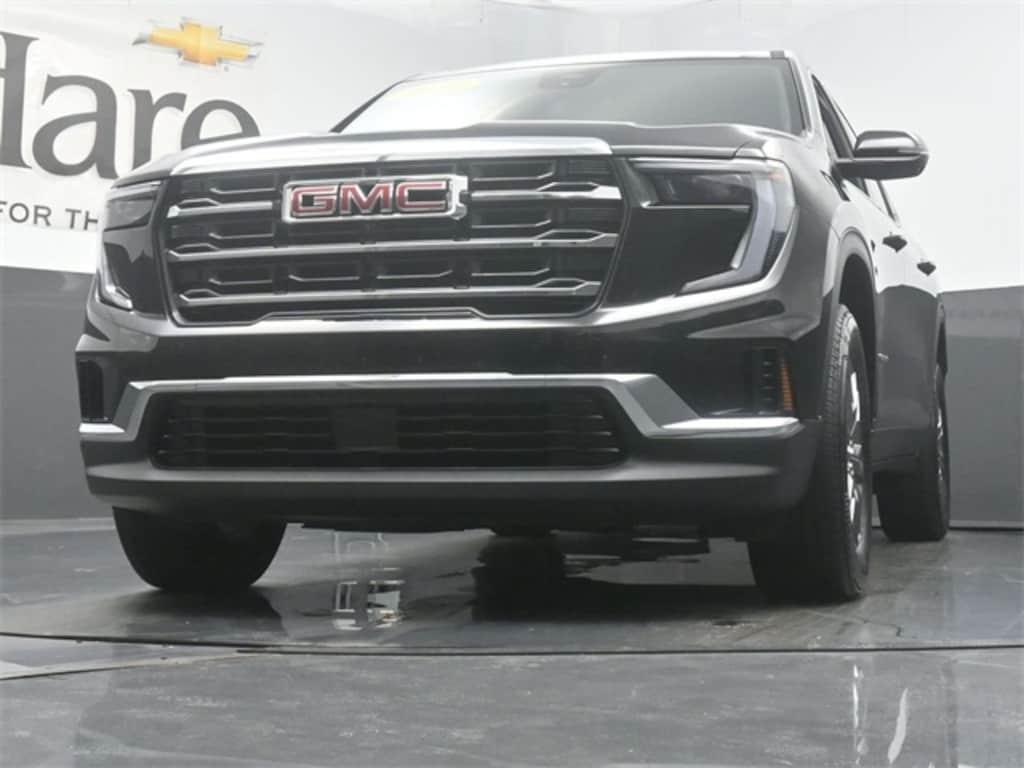 Used 2025 GMC Acadia Elevation SUV