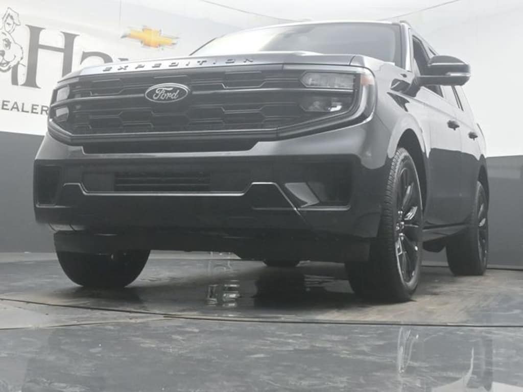 Used 2025 Ford Expedition Platinum SUV