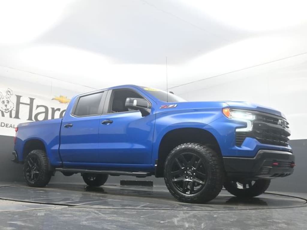 Used 2022 Chevrolet Silverado 1500 LT Trail Boss Truck Crew Cab
