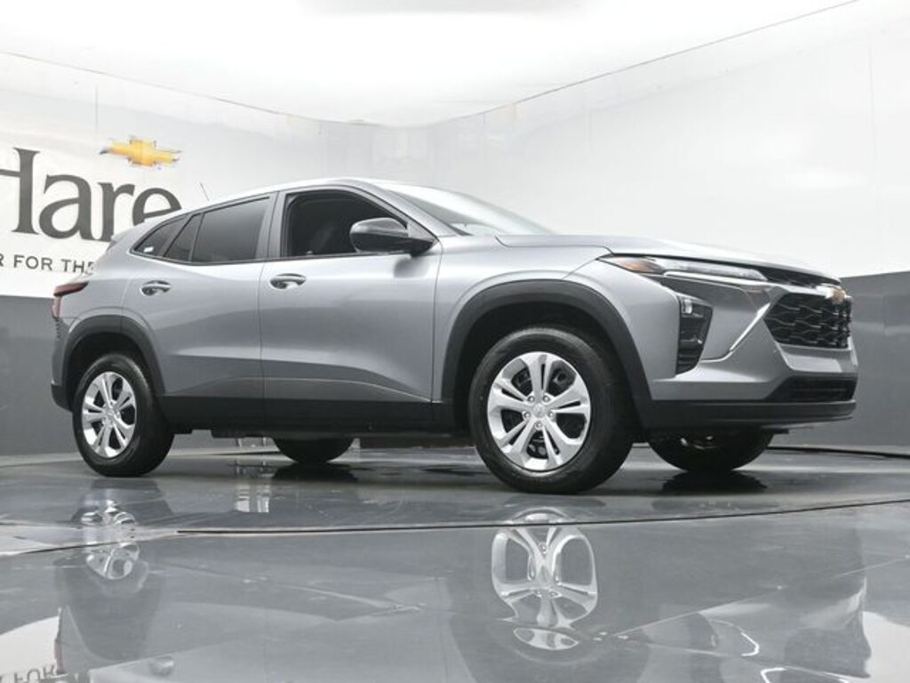 New 2026 Chevrolet Trax LS SUV