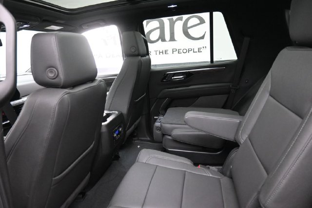 2026 Chevrolet Tahoe Z71 - Photo 10