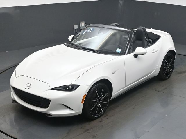 2024 Mazda MX-5 Miata Grand Touring - Photo 44
