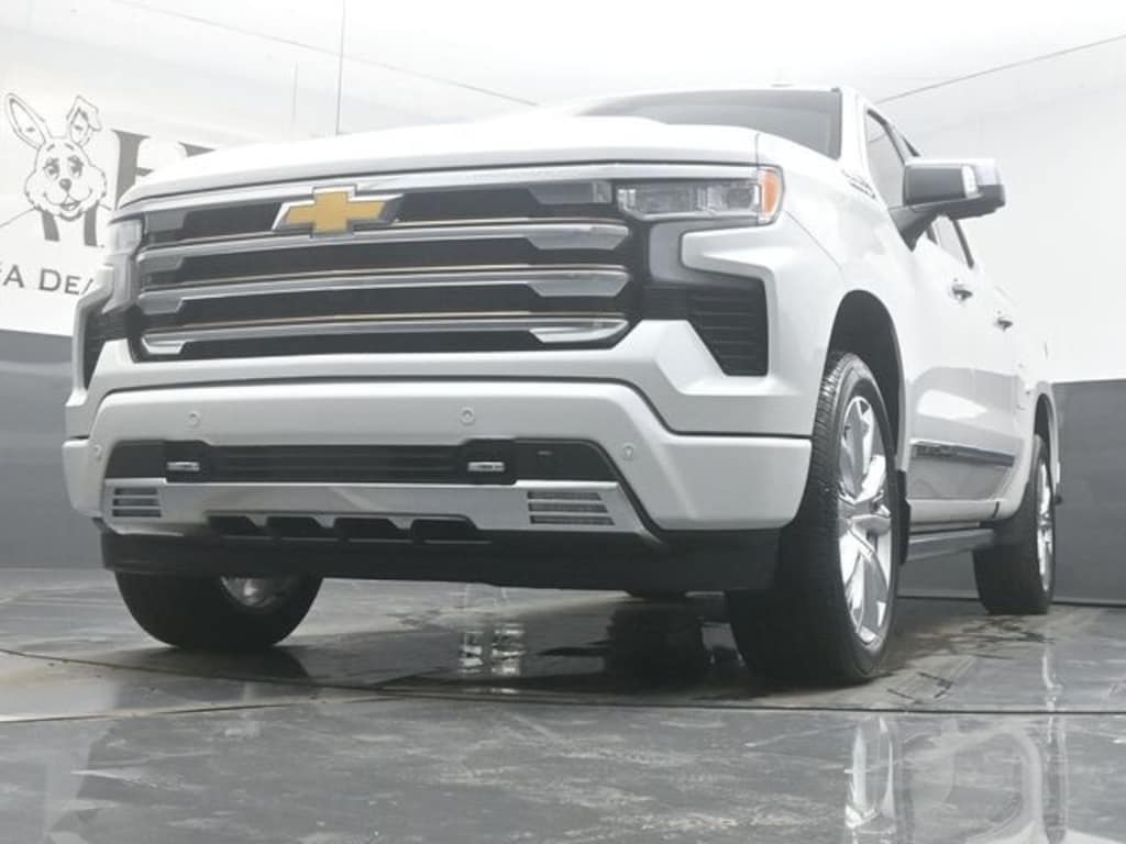 Used 2022 Chevrolet Silverado 1500 High Country Truck Crew Cab