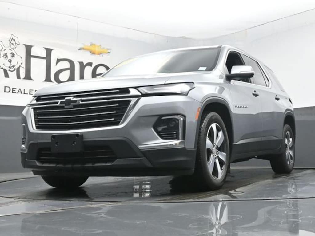 Used 2023 Chevrolet Traverse LT Leather SUV