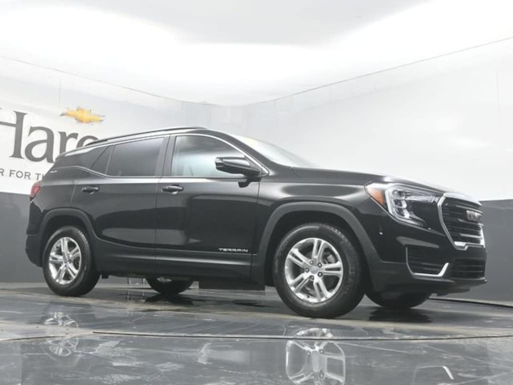Used 2023 GMC Terrain SLE SUV