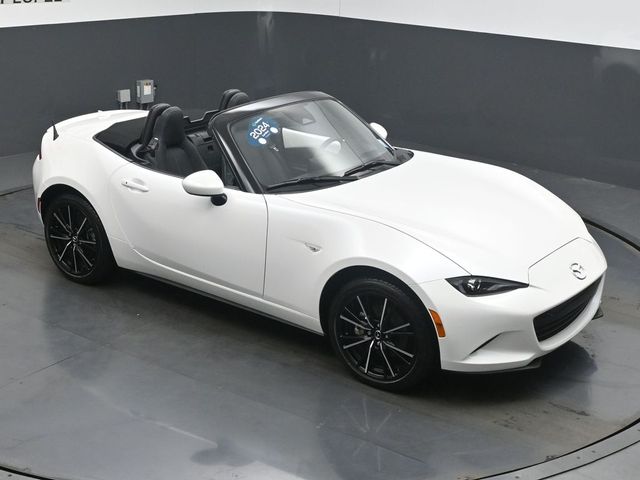 2024 Mazda MX-5 Miata Grand Touring - Photo 47