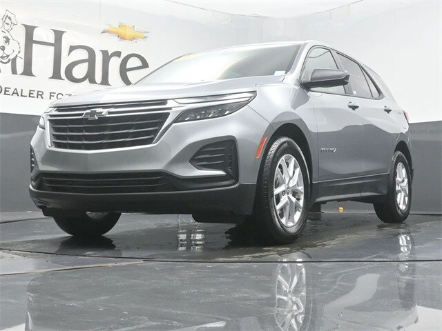 2024 Chevrolet Equinox LS photo 4