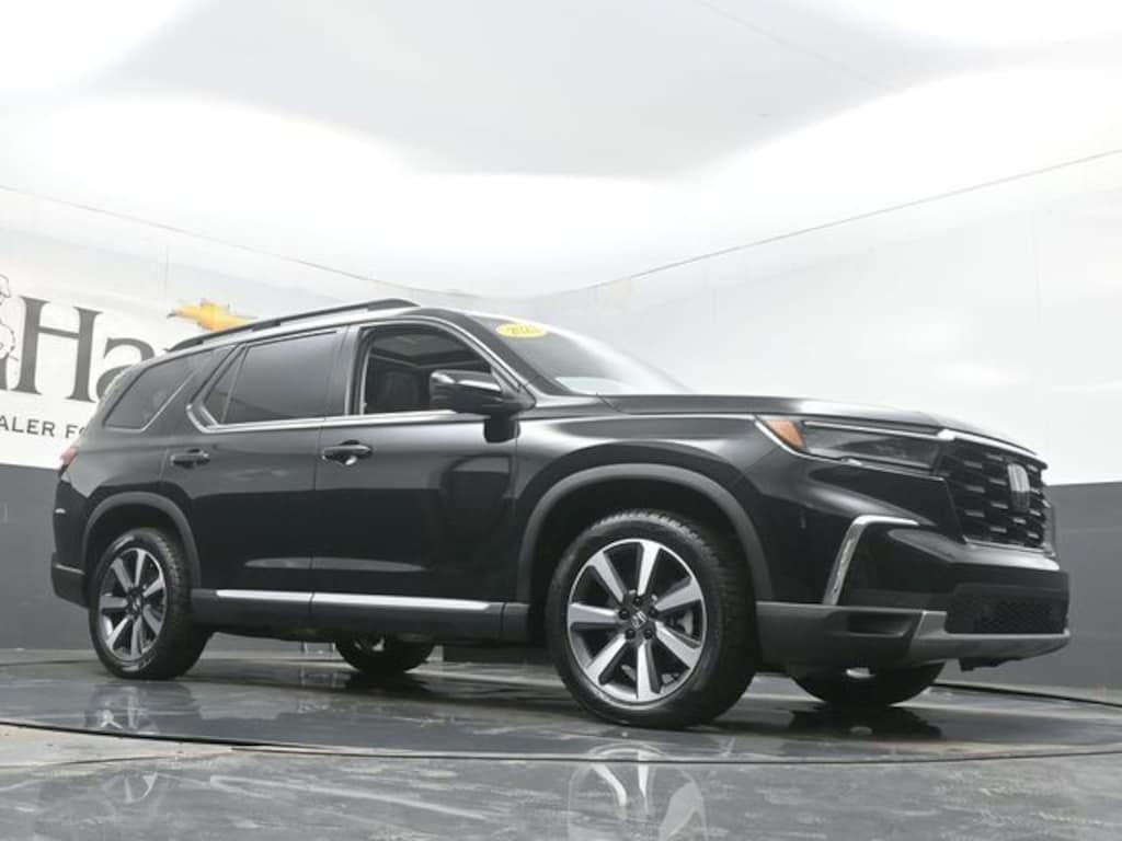 Used 2023 Honda Pilot Touring SUV
