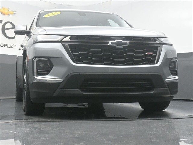 2023 Chevrolet Traverse RS photo 3