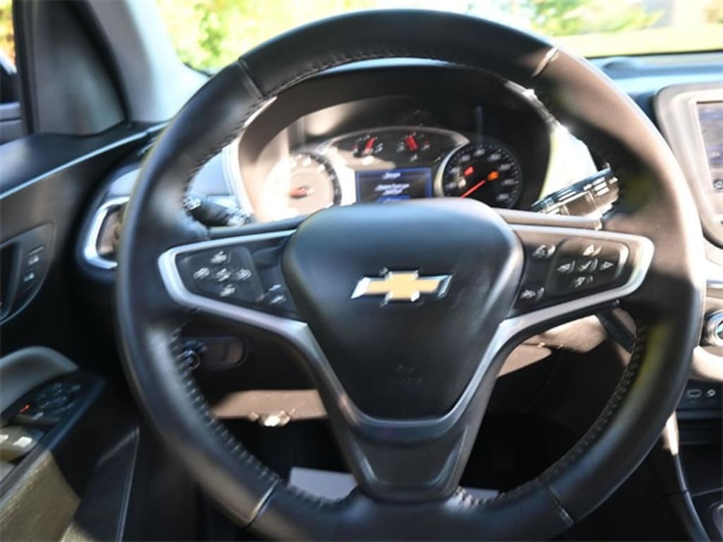 Used 2022 Chevrolet Equinox LT w/1LT SUV