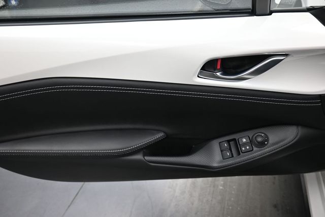 2024 Mazda MX-5 Miata Grand Touring - Photo 13