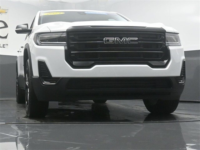 2023 Gmc Acadia SLE photo 3