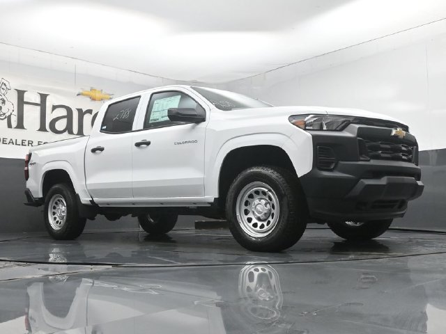 New 2026 Chevrolet Colorado WT Truck Crew Cab