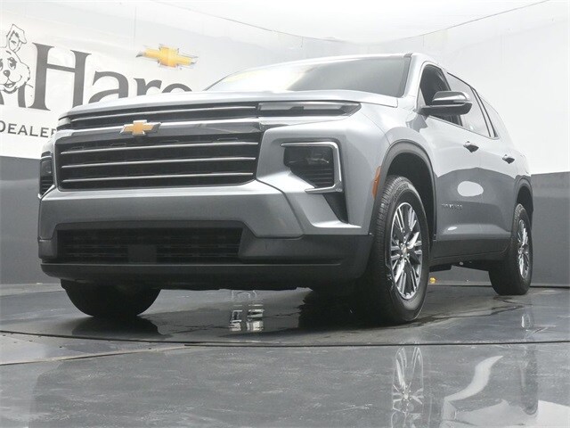 2025 Chevrolet Traverse photo 4