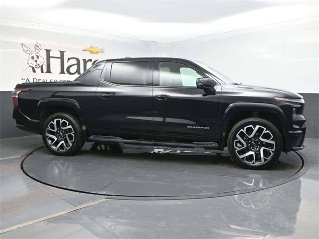 Used 2024 Chevrolet Silverado EV RST Truck Crew Cab