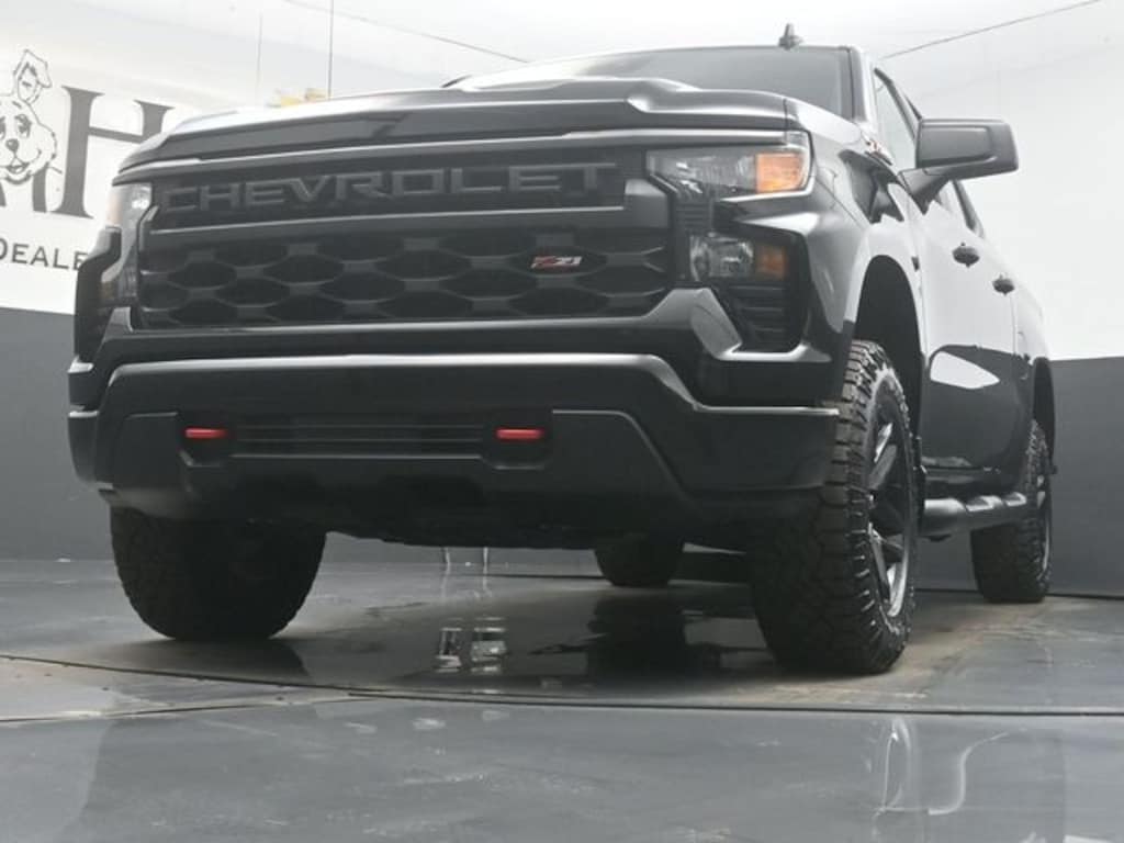 Used 2022 Chevrolet Silverado 1500 Custom Trail Boss Truck Crew Cab