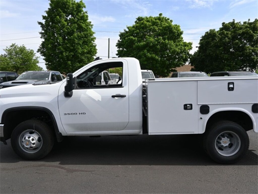 New 2025 Chevrolet Silverado 3500HD Chassis Work Truck Truck Regular Cab