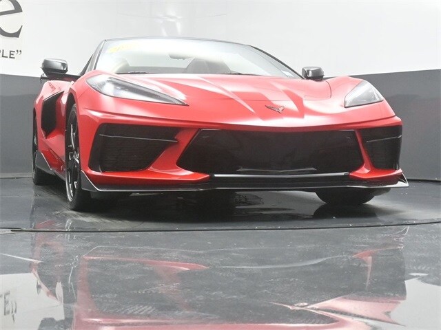 2023 Chevrolet Corvette Stingray 2LT Convertible photo 3