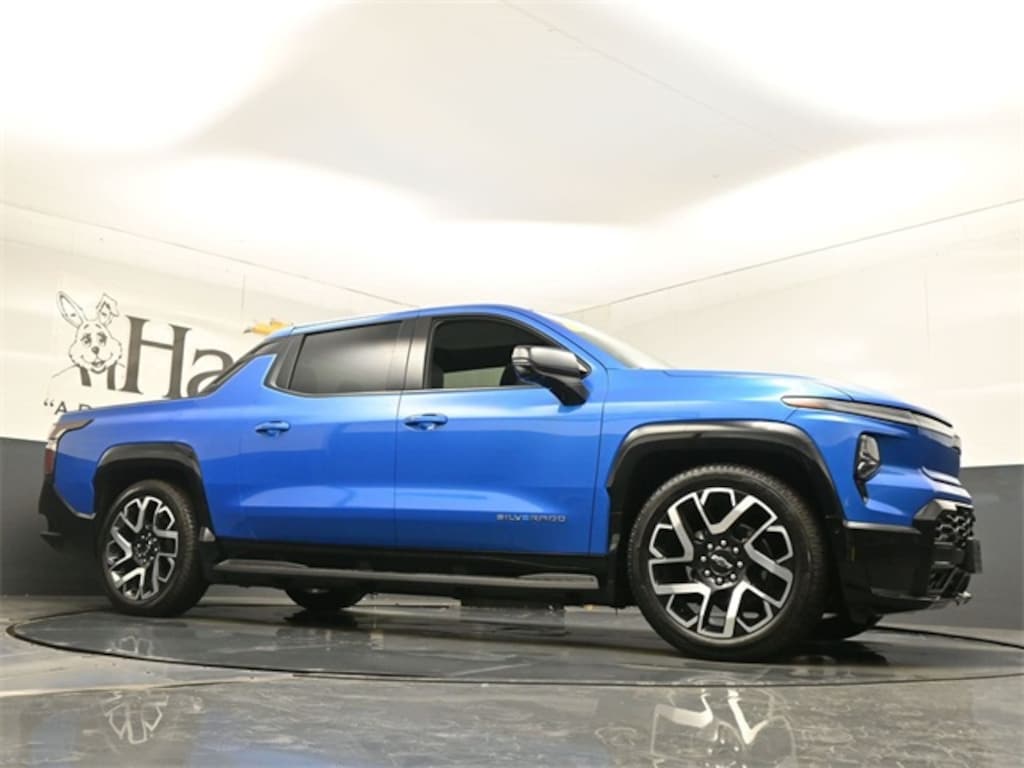 Certified 2025 Chevrolet Silverado EV RST w/3SP Truck Crew Cab