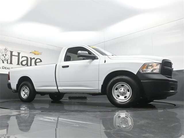2022 Ram 1500 Classic Tradesman photo 2