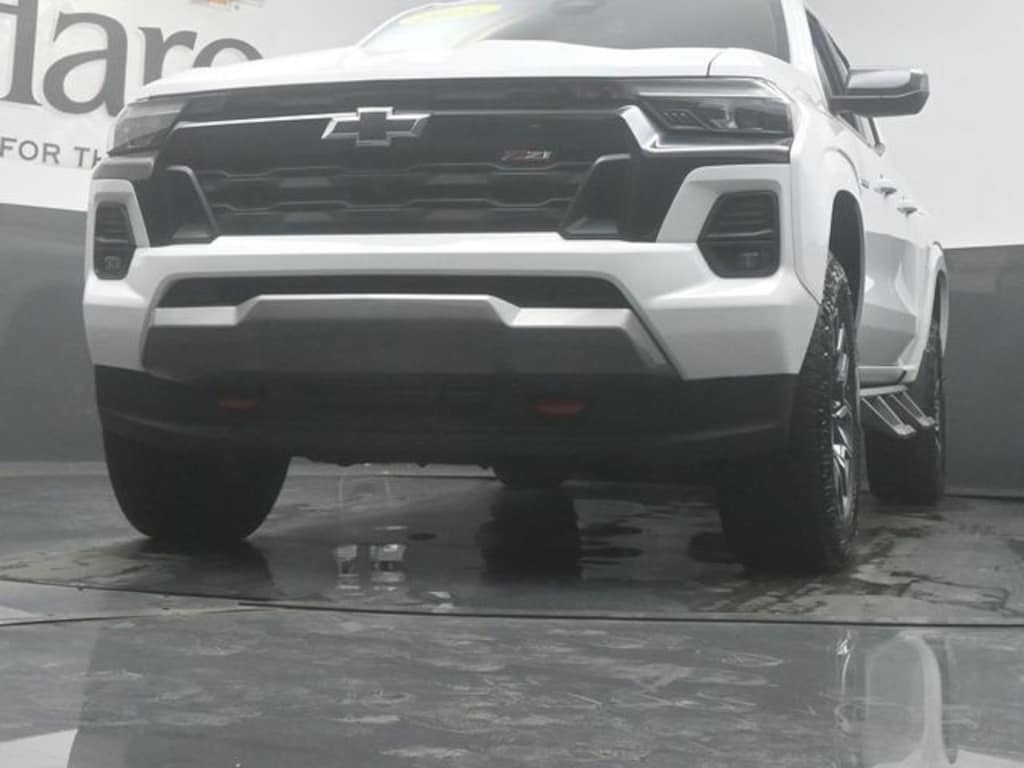 Used 2025 Chevrolet Colorado Z71 Truck Crew Cab