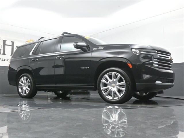 2024 Chevrolet Tahoe High Country photo 2