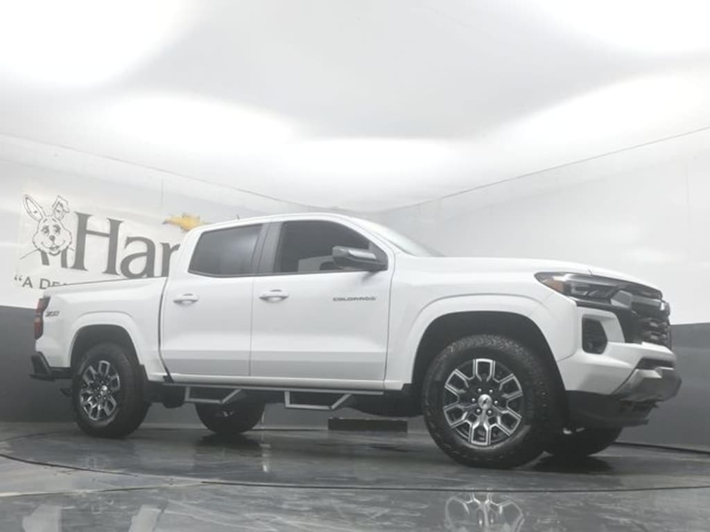 Used 2025 Chevrolet Colorado Z71 Truck Crew Cab