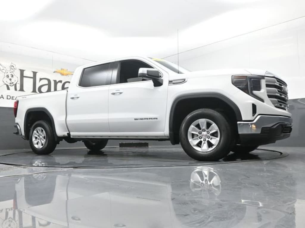 Used 2022 GMC Sierra 1500 SLE Truck Crew Cab