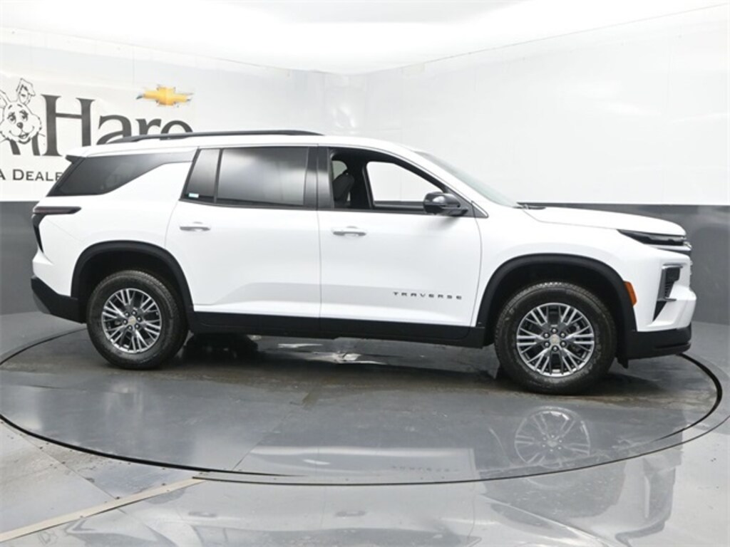 New 2025 Chevrolet Traverse LT SUV