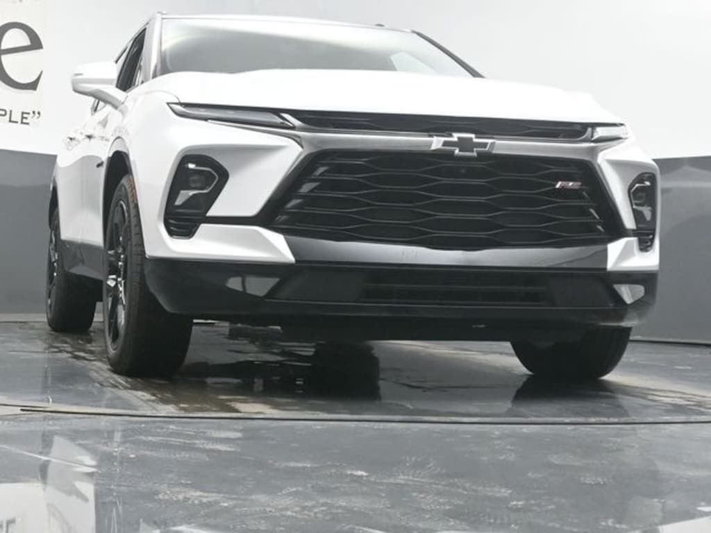 New 2025 Chevrolet Blazer RS SUV