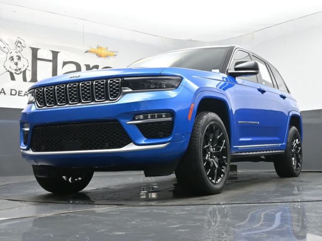 Used 2023 Jeep Grand Cherokee Summit SUV