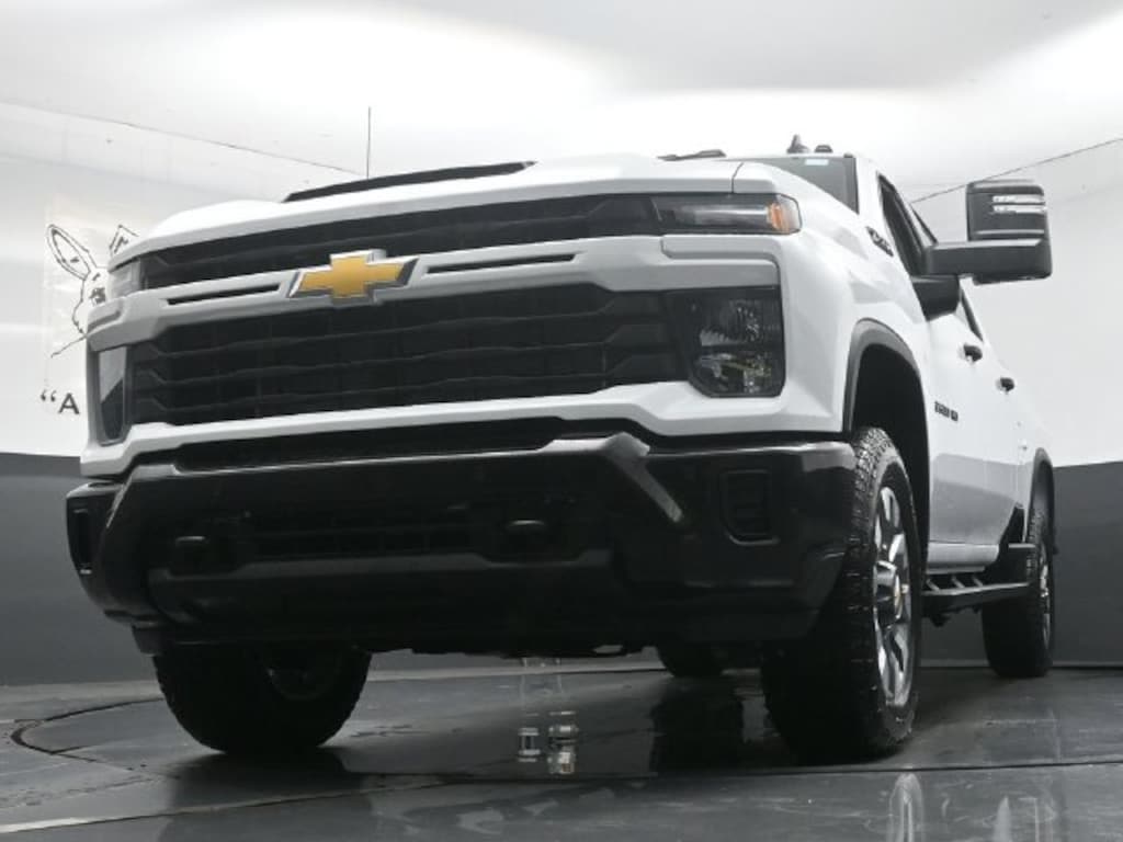 New 2026 Chevrolet Silverado 2500 HD Custom Truck Crew Cab