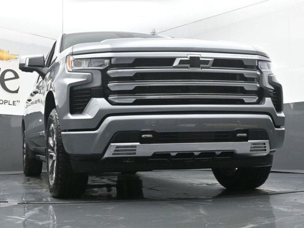 New 2026 Chevrolet Silverado 1500 High Country Truck Crew Cab